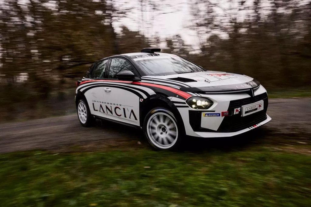 لانچيا rally1